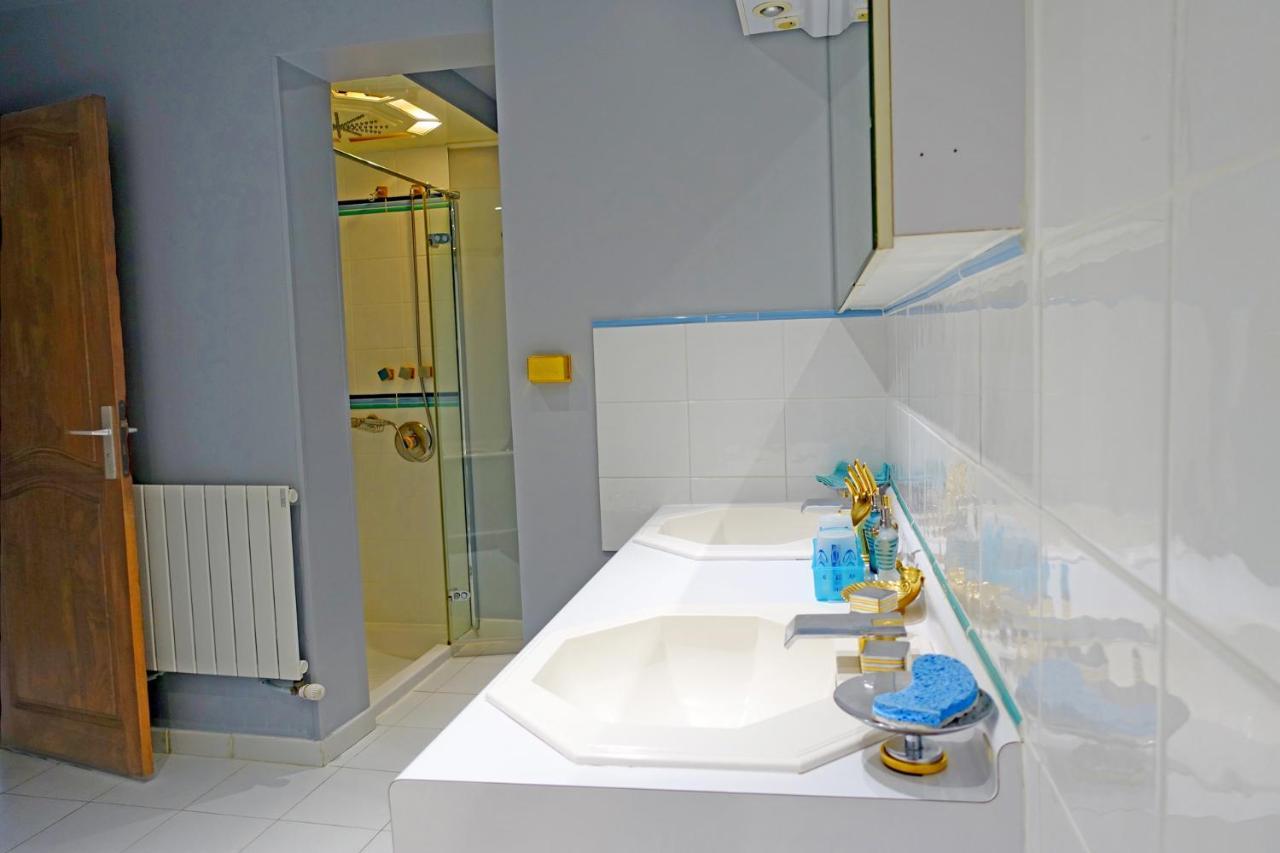 Casa Nepita Sur Vue Grandiose Apartment Santa-Lucia-di-Tallano Exterior photo
